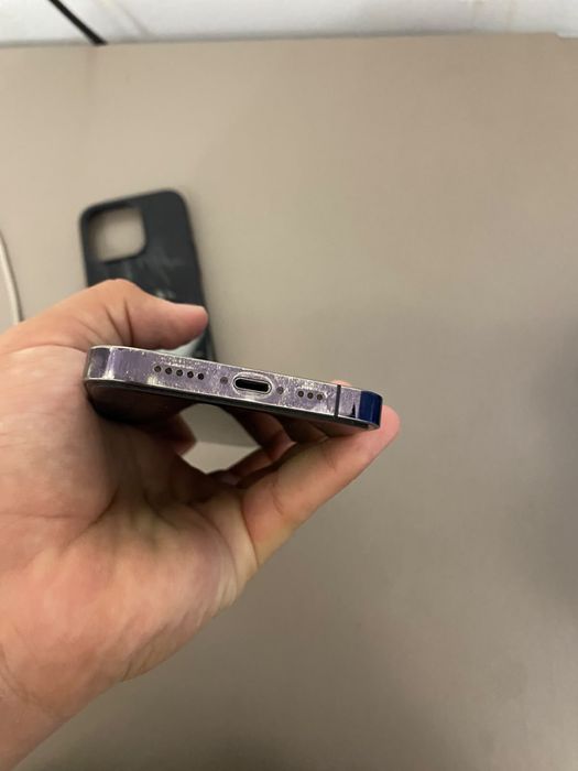 Apple iPhone 14-pro