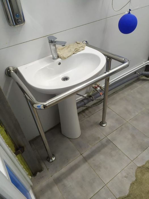 Таблички на языке брайля