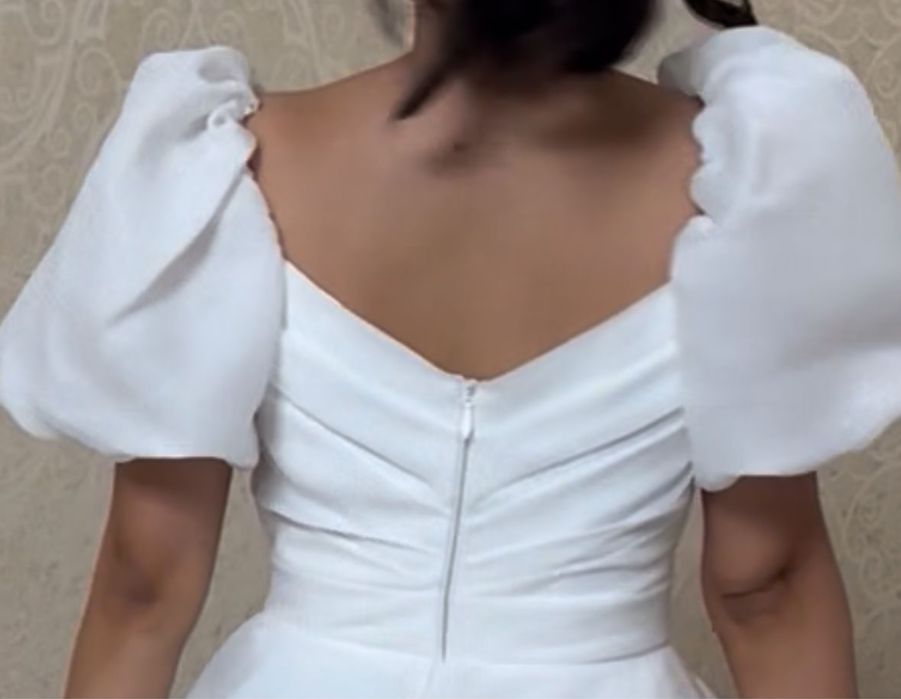 Свадебное платье