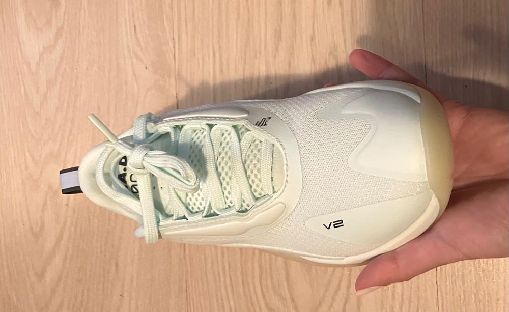 Adidasi RAD noi 37 doar probati marime mica