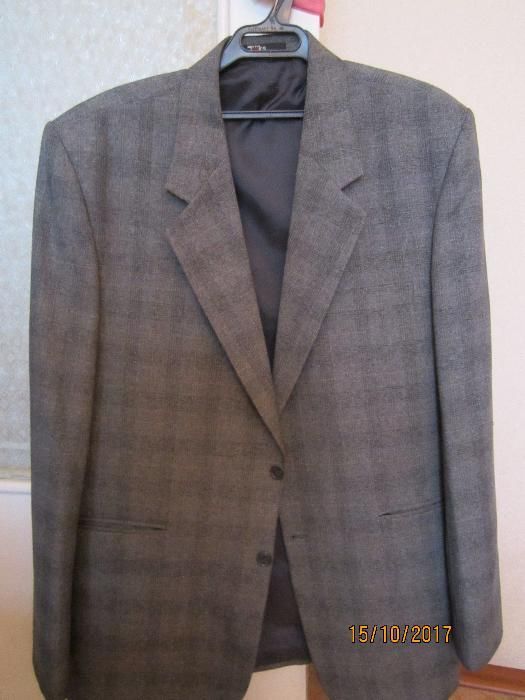 продам пиджак. Новый.