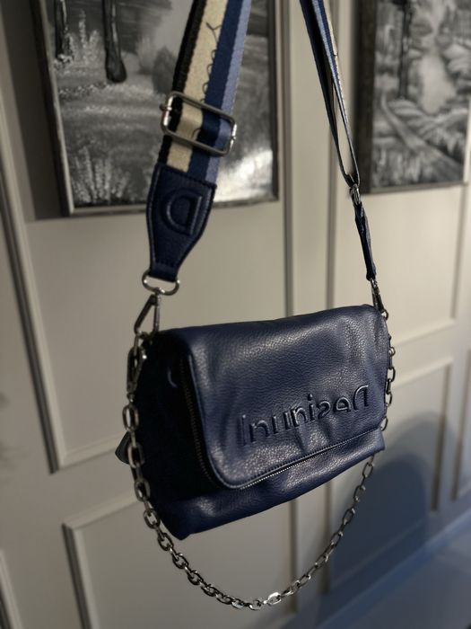 Poseta de piele Desigual