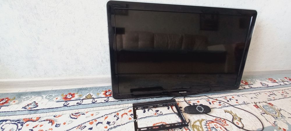 Телевизор PHILIPS