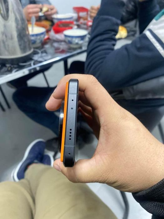 Xiomi 13 ultira Limet ediwn oreng