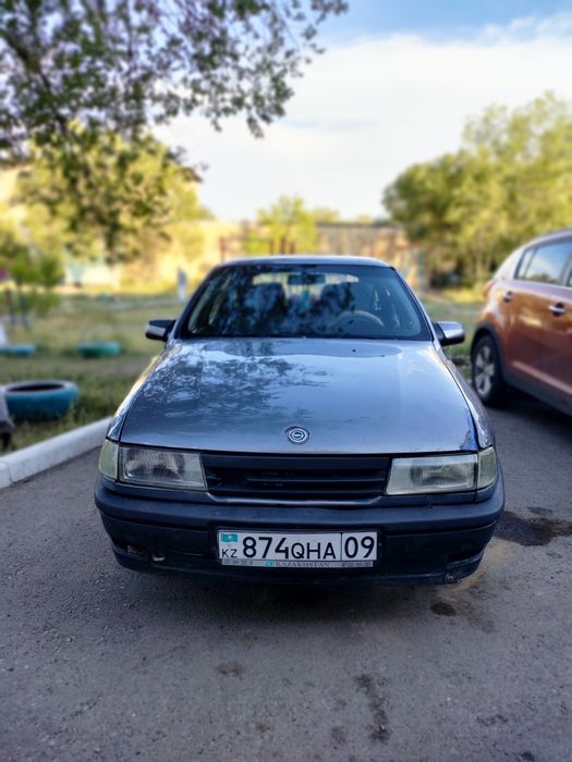 Опель вектора а хетчбэк 1993