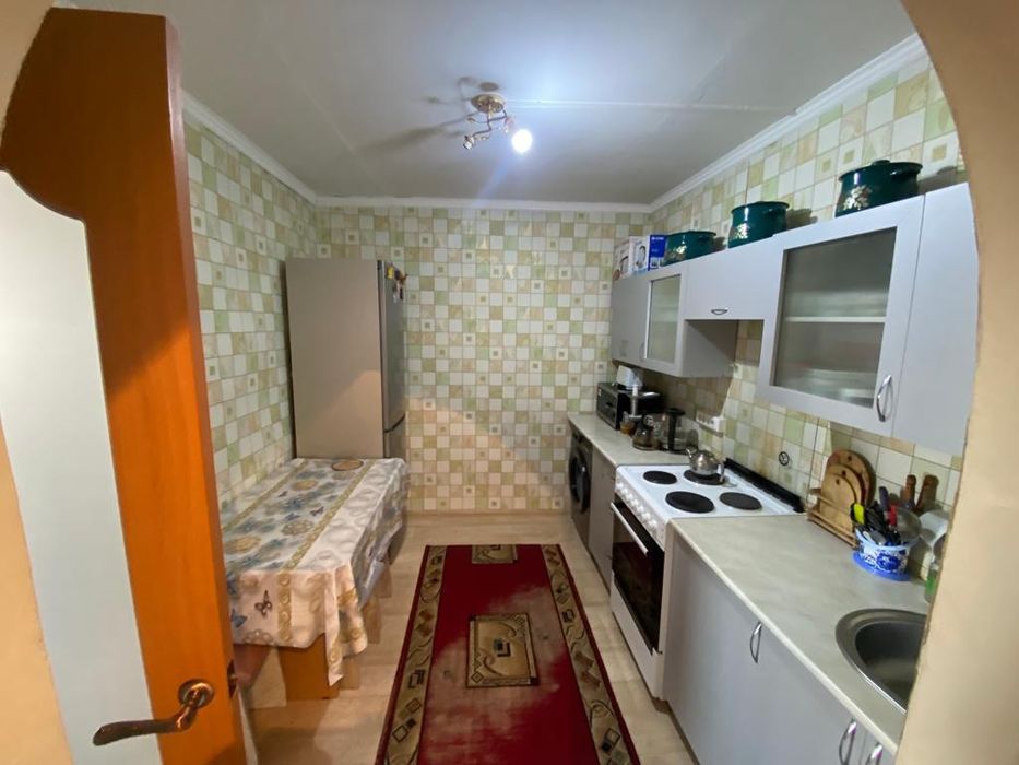 Продам квартиру. Район 20квартал