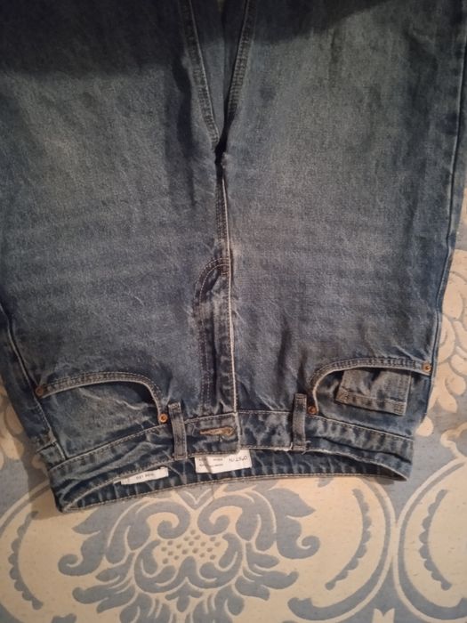 Продам джинсы женские