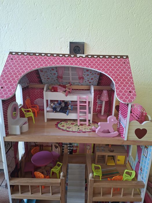 Къща за кукли с аксесоари