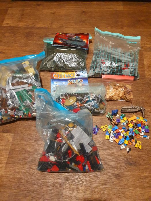 Конструктор много наборов.