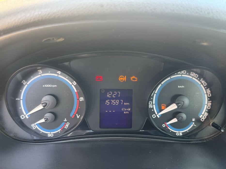 Продам лада приору универсал