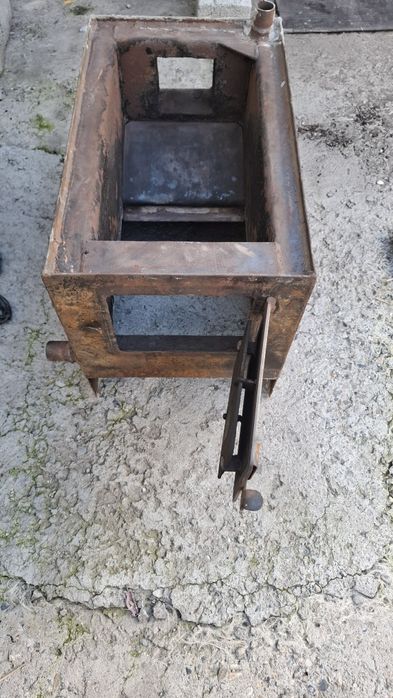 Котоел почти новый