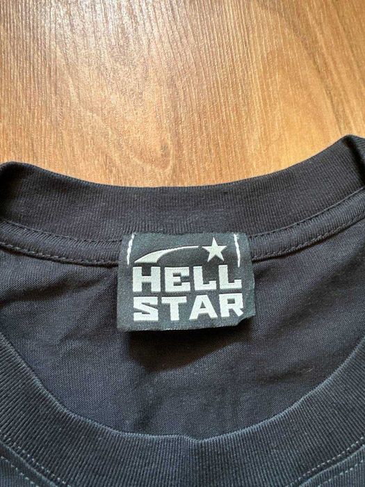 Tricou HellStar cu eticheta (nu Nike, Gucci, Adidas, Balenciaga)