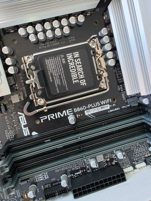 Placa de baza ASRock X870E Challenger WiFi alb ATX DDR5 256GB 5600MHz