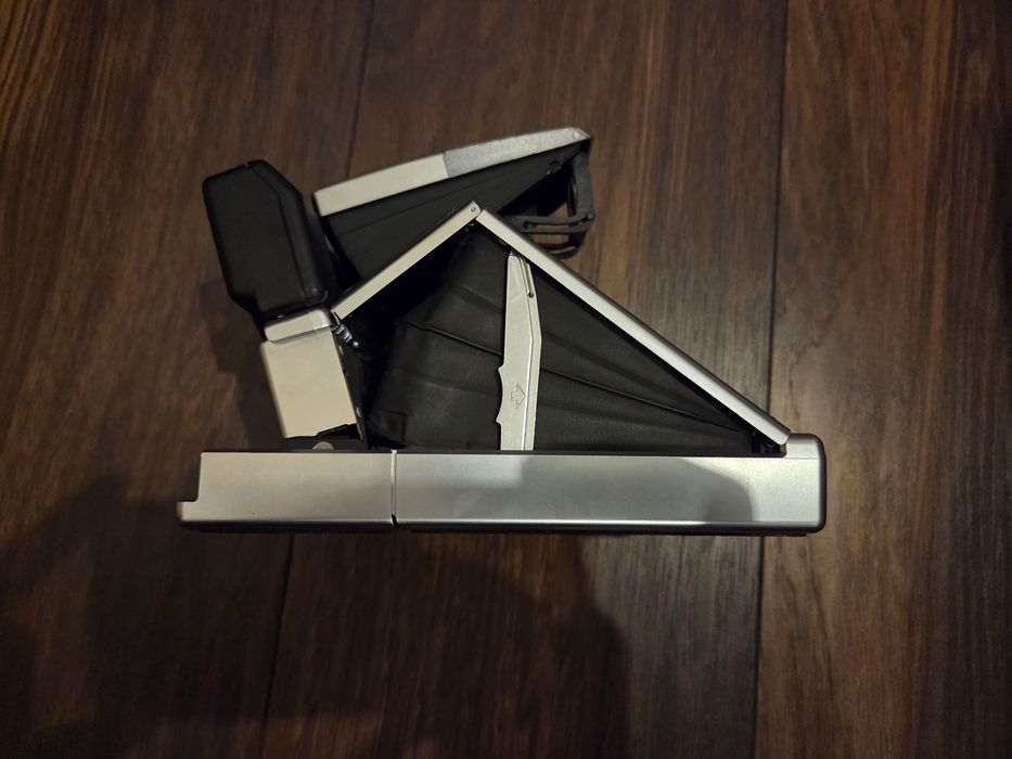 Polaroid SX 70 Sonar