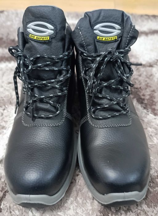 Работни мъжки обувки - зимни