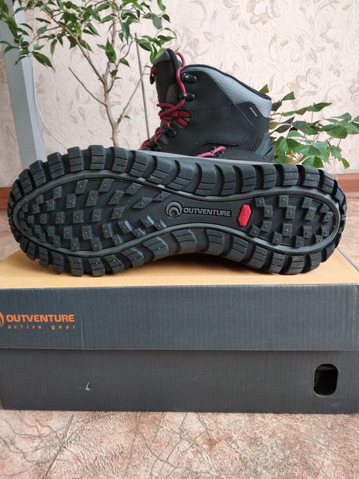 Обувь для туризма.