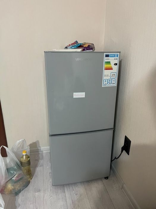 Продам новый холодильник