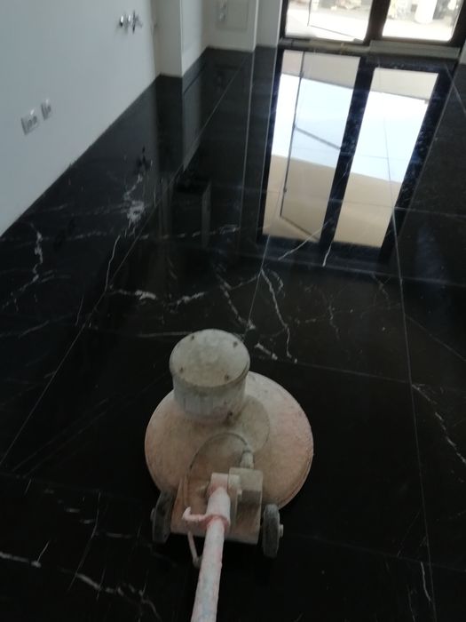 Șlefuit și lustruire Marmură