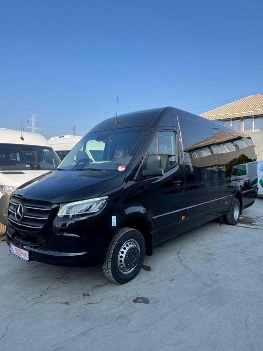 Închiriere Microbuze / Autocare – Transport Persoane