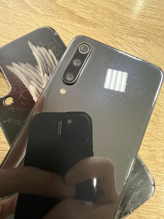 Xiaomi mi 9 se 128/6