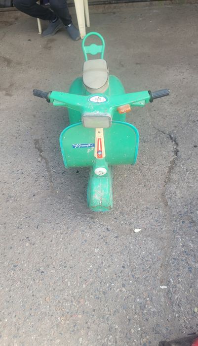 Децкий мото ролер