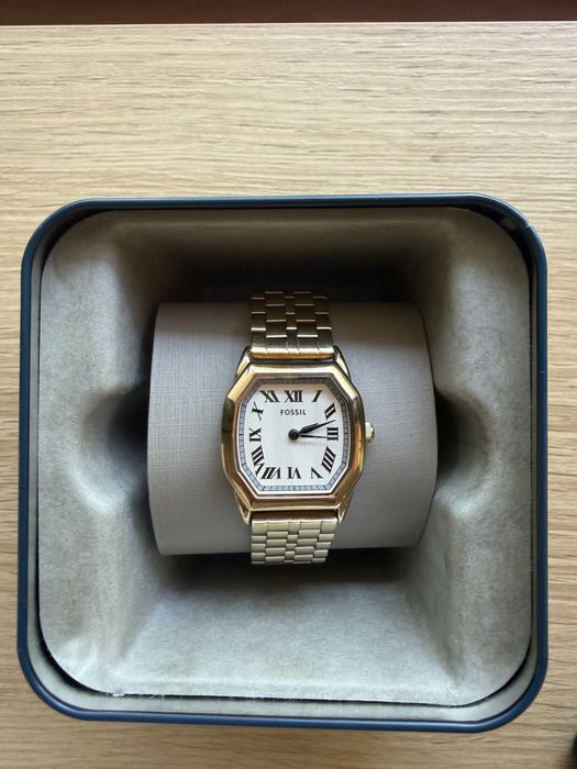 Часовник Fossil