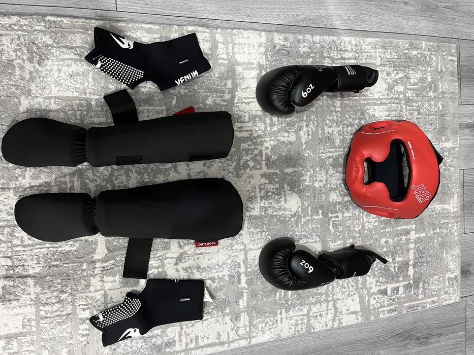 Echipament pentru kickbox -copii