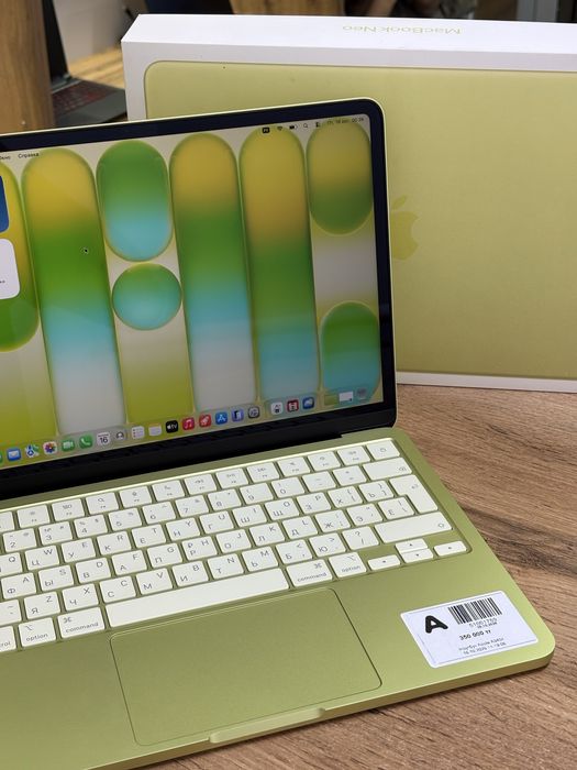 MacBook Neo 13дюйм A18 Pro