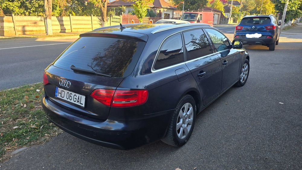AUDI A4 Avant 2009 — imagine 4