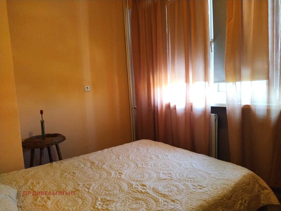 Дава се под наем Едностаен апартамент в София, Бъкстон - 48 кв.м за 472.77 € - Снимка #9