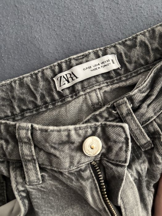 Дамски дънки zara и с камъни