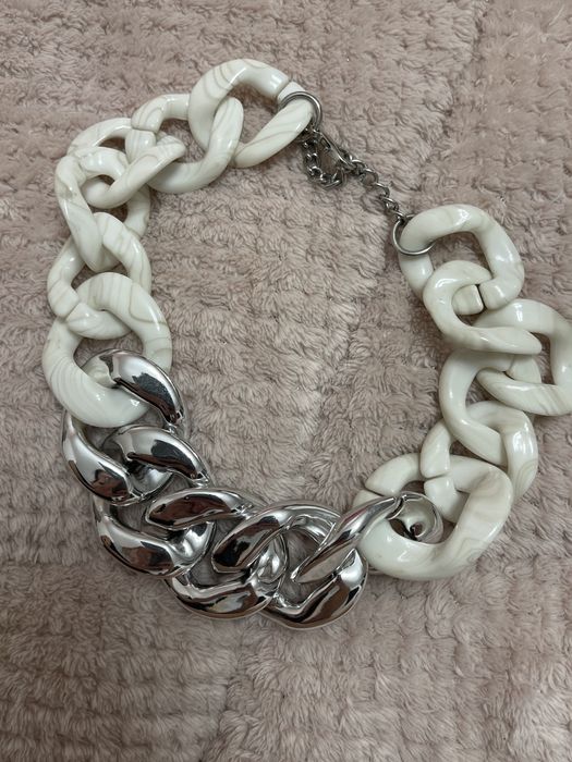 Бижита-колиета, гривни, обеци. Всяко по 5€