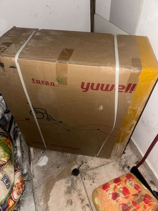 Продам новую инвалидную коляску