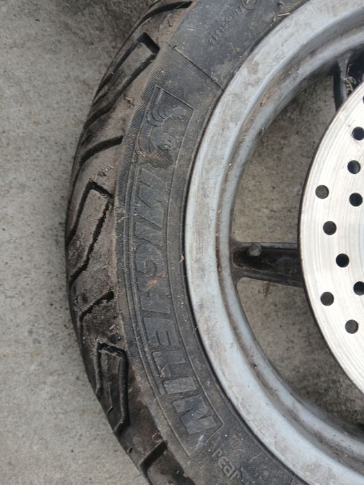Гума за скутер 130/70/12.  Michelin