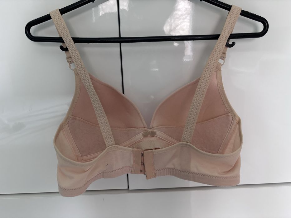 Сутиен за бремени и кърмене