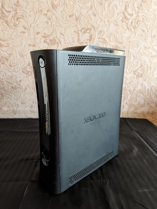 Продам xbox 360 128gb