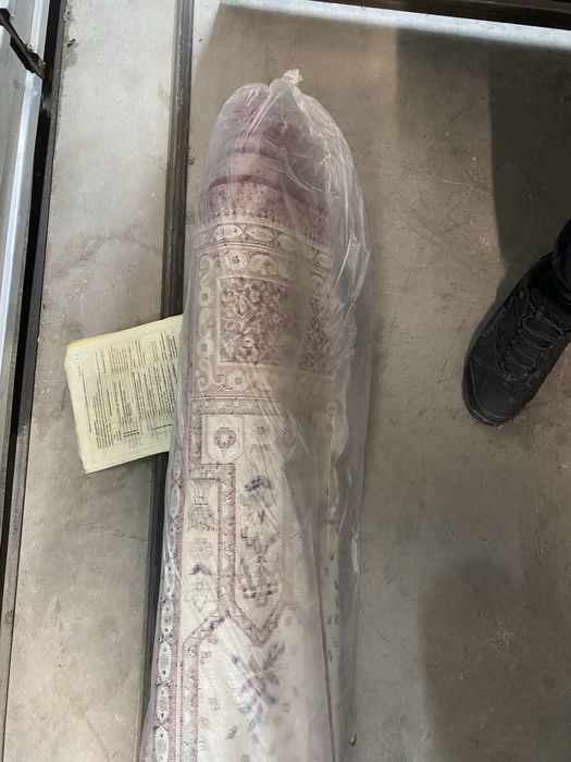 Продаю ковры в хорошем состояний