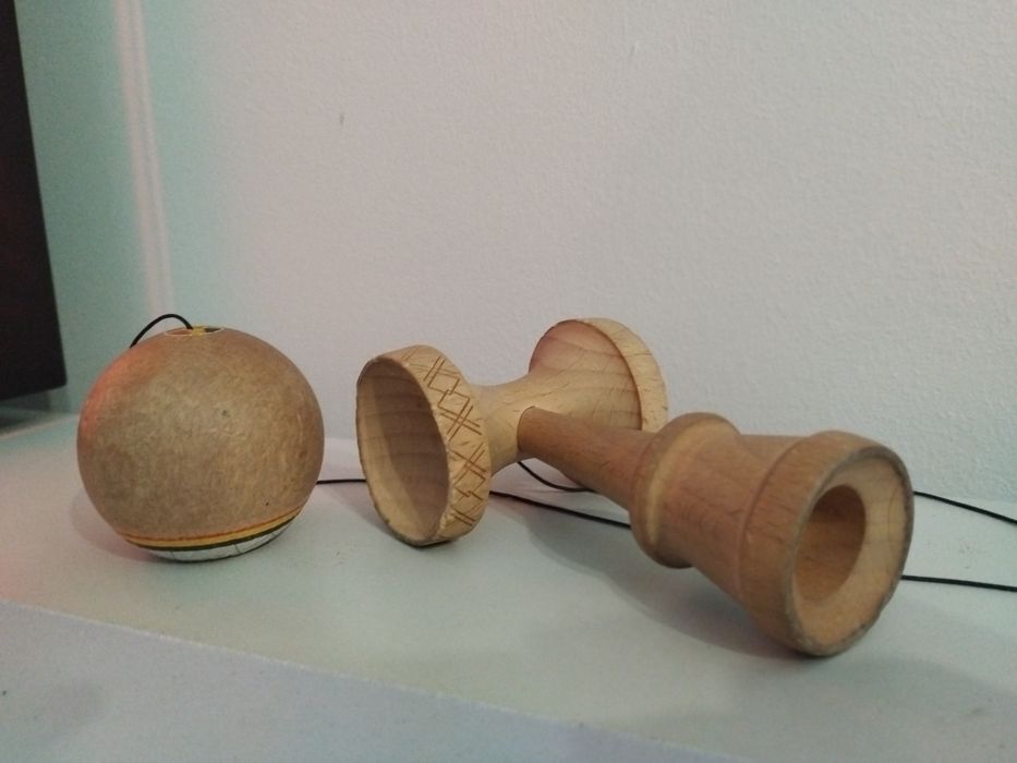 Kendama sweets broken shape romb