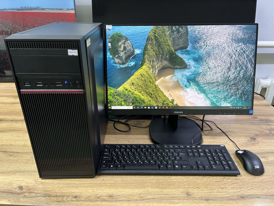 Настольный компьютер Philips Core i7-8