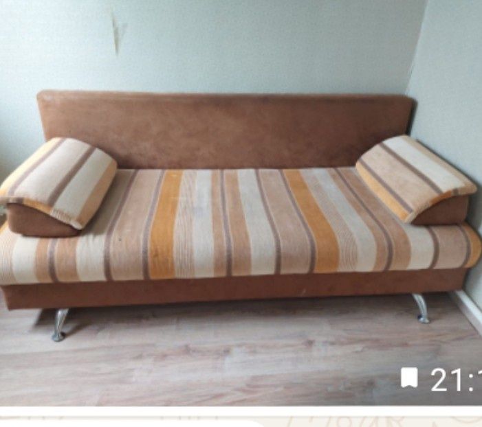 Продам тахту  б/у