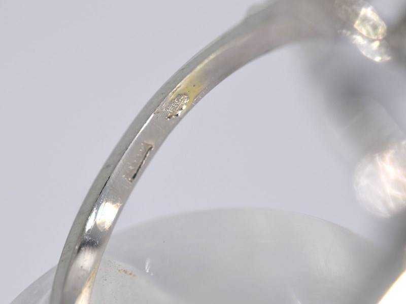 Inel cu diamant din aur alb si Turmalină