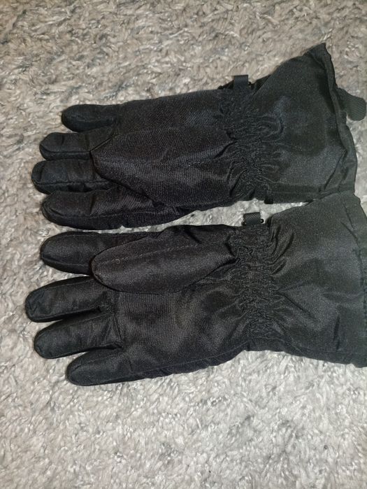 Детски ски ръкавици за 6-8год.възраст