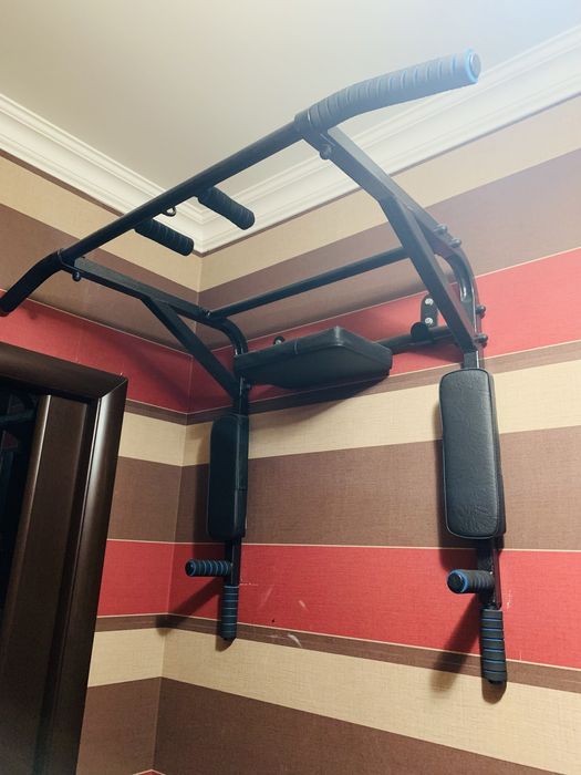 Продам настенный турник