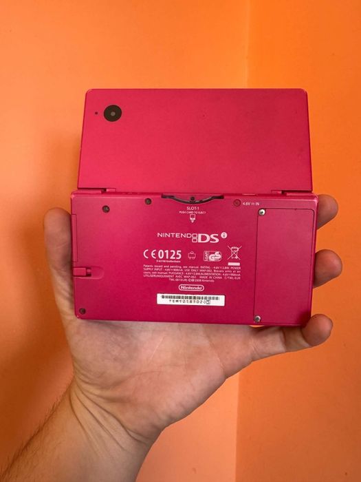 Електронна игра Nintendo DSi