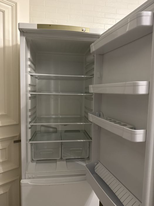 Indesit холодильник б/у