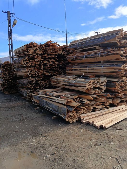 Cel mai mic preț la doar 400 lei balotul lemne de foc fag .