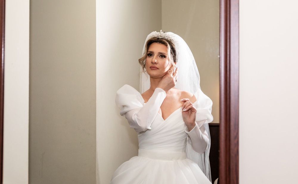 Vând rochie de mireasă