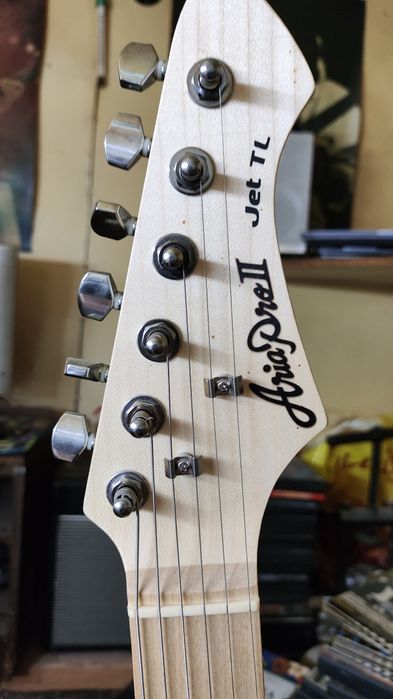 Гитара Aria Pro II jet TL,комбик NUX Mighty 20BT