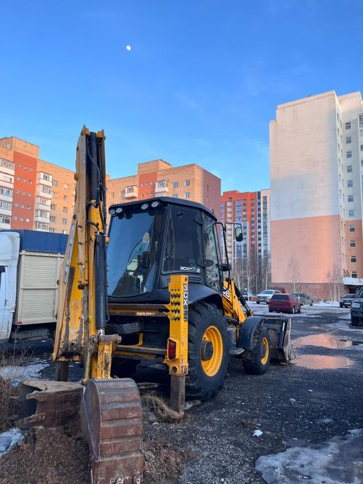 Экскаватор погрузчик
