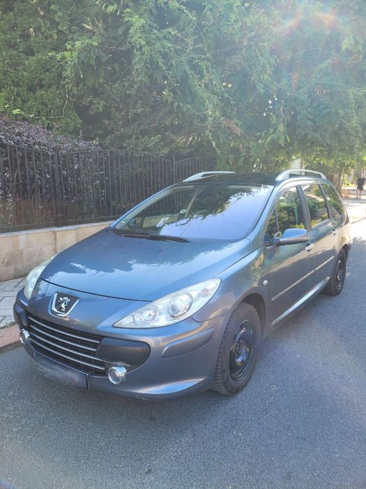 Продавам Peugeot 307 2.0 Gas